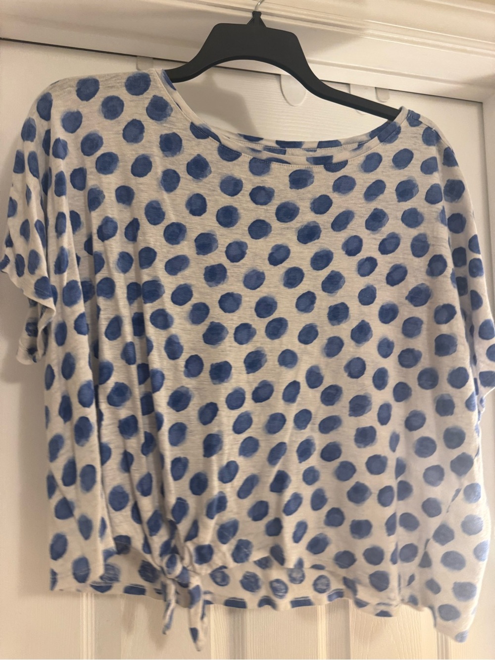 Chico's White Top with Blue Polka Dots and Tie Hem